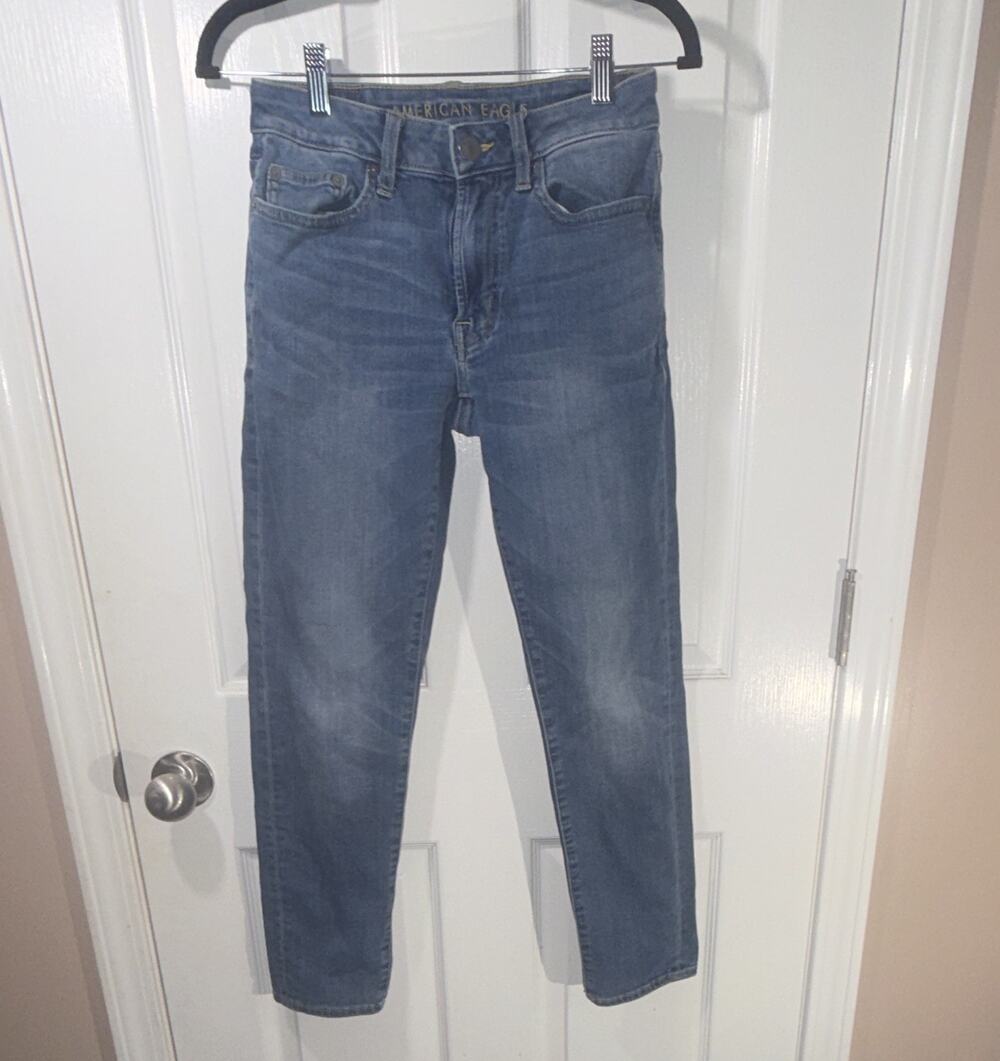 American Eagle Women’s Skinny Blue Denim Jeans Size 26x28 Stretch 5-Pocket Logo